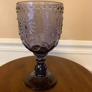 Garden Mulberry Wine Glass